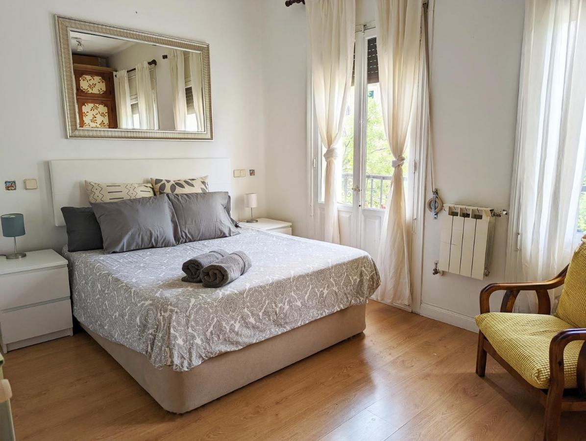 Ferienwohnung Plaza Paja Arrendamiento De Temporada Madrid Exterior foto